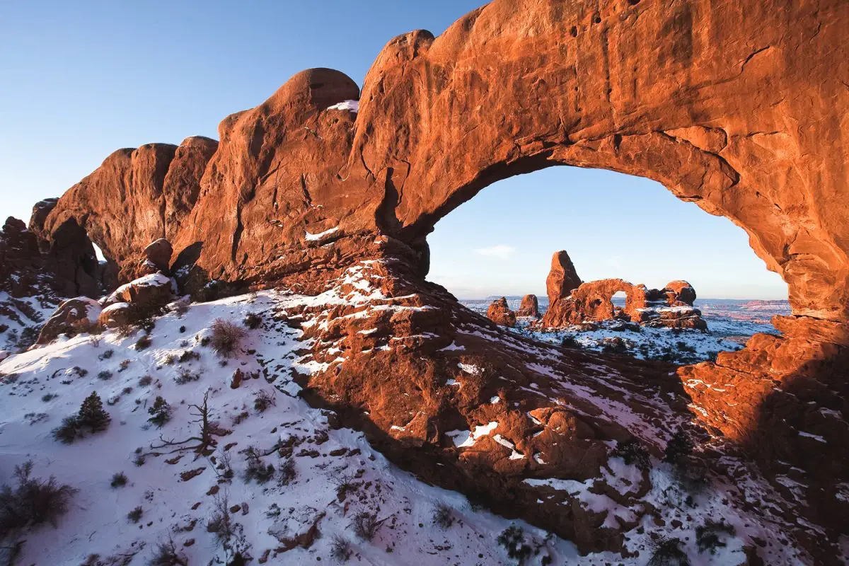 best hikes in arches national park, best hikes in arches, hikes in arches national park, hikes in arches, arches hikes, arches national park hikes, arches national park, moab, moab utah, utah national parks, utah mighty five, sand dune arch, turret arch, devils garden, devils garden primitive loop, double arch, broken arch, delicate arch, fiery furnace, tower arch,