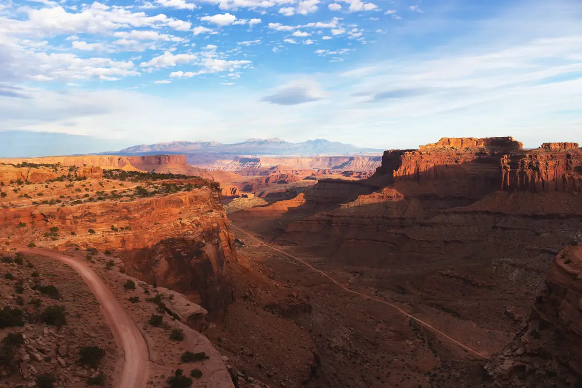 Canyonlands national park, one day in canyonlands, canyonlands itinerary, canyonlands one day itinerary, a day in canyonlands, canyonlands national park itinerary, arches national park, dead horse point state park, green river overlook, shafer canyon overlook, white rim road, upheaval dome trail, island in the sky, the needles, the maze, moab, utah, moab utah, grand view point, white rim overlook, aztec butte, whale rock, druid arch
