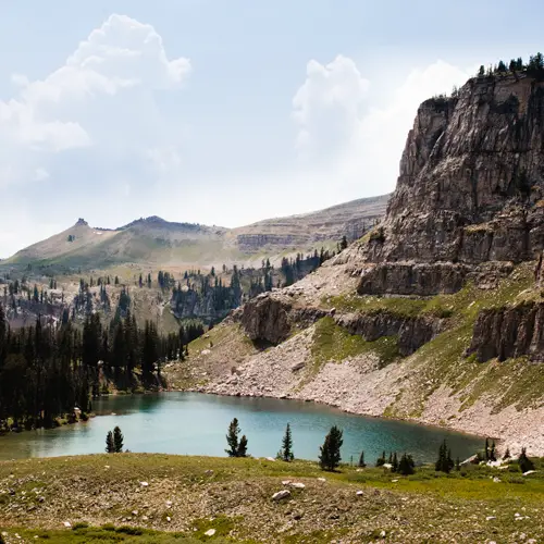 Grand teton national park, grand teton, grand tetons, grand teton itinerary, grand teton national park itinerary, jenny lake, jenny lake lodge, teton road trip, one day in grand teton, grand teton 1 day itinerary, grand teton 2 day itinerary, grand teton 3 day itinerary, grand teton 4 day itinerary, grand teton 5 day itinerary, mormon row, hidden falls, inspiration point, grand teton road trip itinerary, things to do in grand teton, hiking in grand teton,