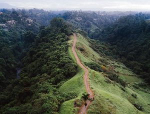 Ubud bali, ubud itinerary, 3 days in ubud, 3 day ubud itinerary, things to do in ubud, what to see in ubud, ubud bali holiday, how many days in ubud, things to do in ubud at night, what to do in bali ubud, ubud bali holiday, CAMPUHAN RIDGE WALK, SACRED MONKEY FOREST, UBUD ART MARKET, UBUD PALACE, SARASWATI TEMPLE, SCENIC RICE TERRACE WALK, MOUNT BATUR, AUTHENTIC BALINESE COOKING CLASS, TEGALALANG RICE TERRACES, LEKE LEKE WATERFALL, AIR TEJUN NUNGNUNG, NUNGNUNG WATERFALL, PURA TIRTA EMPUL, TIBUMANA WATERFALL, KANTO LAMPO WATERFALL, ubud itinerary 3 days, ubud bali hostels, where to stay in ubud, 