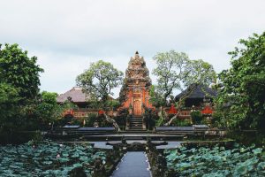 Ubud bali, ubud itinerary, 3 days in ubud, 3 day ubud itinerary, things to do in ubud, what to see in ubud, ubud bali holiday, how many days in ubud, things to do in ubud at night, what to do in bali ubud, ubud bali holiday, CAMPUHAN RIDGE WALK, SACRED MONKEY FOREST, UBUD ART MARKET, UBUD PALACE, SARASWATI TEMPLE, SCENIC RICE TERRACE WALK, MOUNT BATUR, AUTHENTIC BALINESE COOKING CLASS, TEGALALANG RICE TERRACES, LEKE LEKE WATERFALL, AIR TEJUN NUNGNUNG, NUNGNUNG WATERFALL, PURA TIRTA EMPUL, TIBUMANA WATERFALL, KANTO LAMPO WATERFALL, ubud itinerary 3 days, ubud bali hostels, where to stay in ubud, 